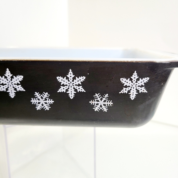 ❄️Vintage Pyrex 575-b Black White Snowflake 2 Qt Casserole Baking Dish Rectangle - Picture 5 of 7
